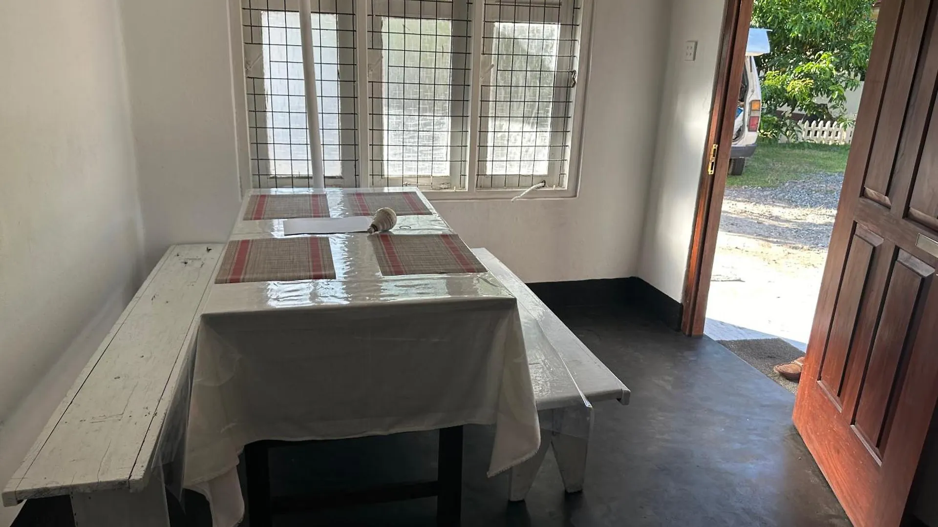 펜션 Negombo - Entire House - Sleeps 7 - Close To The Airport 스리랑카