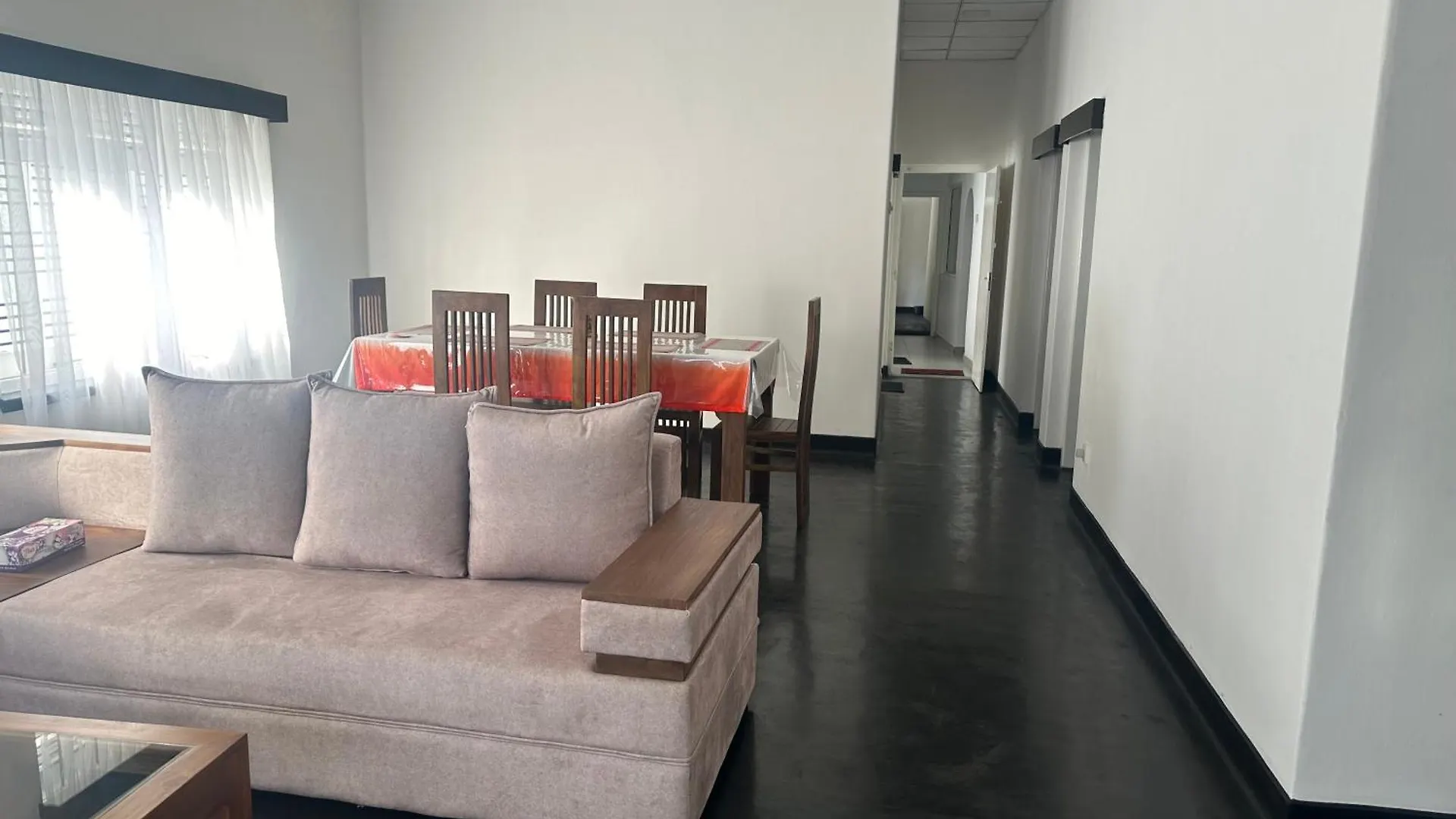 Negombo - Entire House - Sleeps 7 - Close To The Airport 0*,